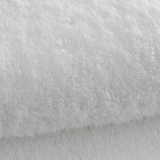 Shampoo Blow Dry Package at Genta's Hair Studio in 37934